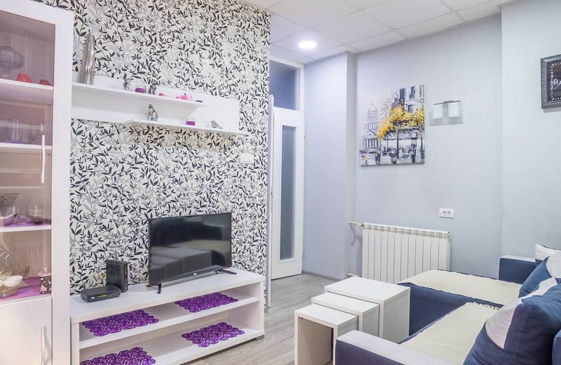 Location longue durée d’un appartement lumineux de 2 pièces, 45 m², centre de Belgrade, Serbie